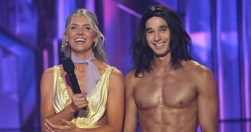 'DWTS' Disney Night: Amanda Kloots' scores fall, but judges praise the 'eye candy'
