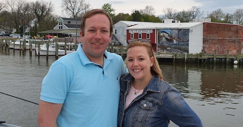¿Quién es el socio de Andrew Bradshaw? Alcalde de Maryland acusado de pornografía de venganza racista