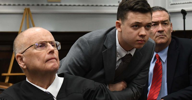 Kyle Rittenhouse judge Bruce Schroeder 'virtually demanded' acquittal, say critics
