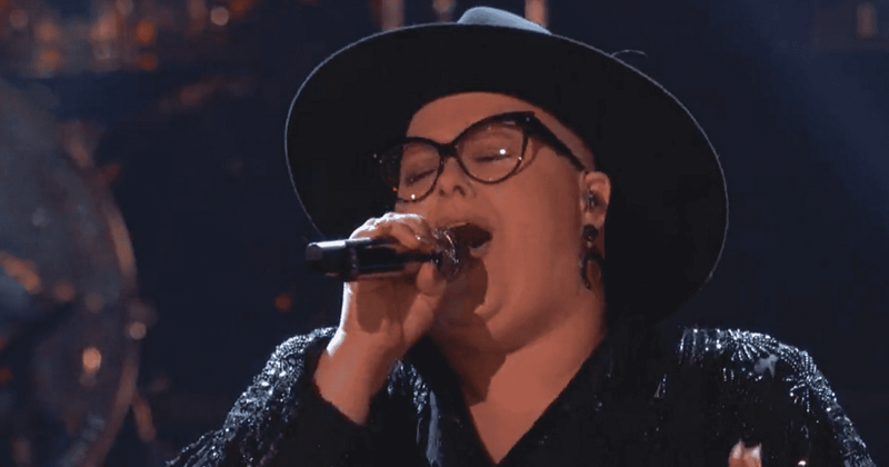 'The Voice': Will Holly Forbes take Ariana to finals? Fans say ‘get rid of Sasha’