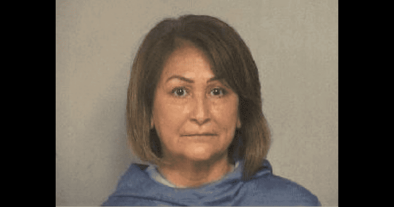 Rossie Dennis: Texas woman arrested after allegedly pointing gun at 6-month-old baby