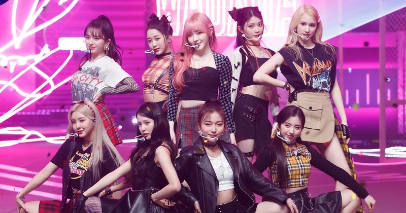 Kep1er's 'First Impact' becomes 2nd highest selling debut by female K-pop group with 200K sales