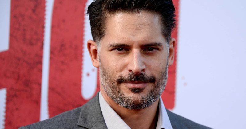 
                            
                            
                            
                            La película en solitario Deathstroke de Joe Manganiello está en el limbo a pesar de la exageración de DC 