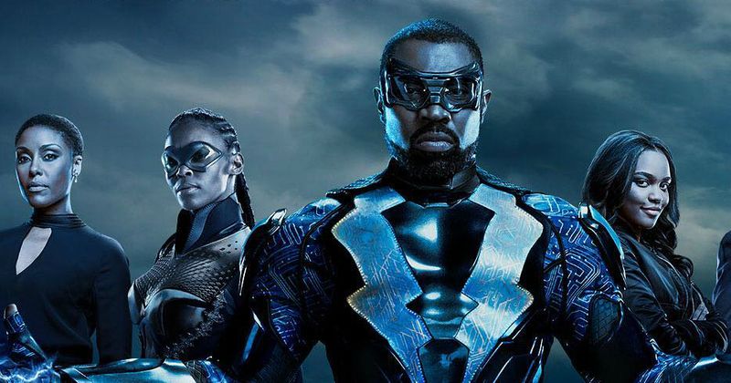 
                            
                            
                            
                            SDCC 2019: Cress Williams de Black Lightning dice que la familia está separada cuando comienza el s3, los actores explican sus próximos arcos de la historia [EXCLUSIVE]