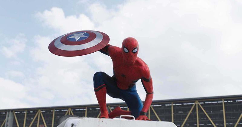 
                            
                            
                            
                            La escena posterior a los créditos de Iron Man con referencias a Hulk y Spider-Man puede haber arruinado Infinity Saga y Phase 4