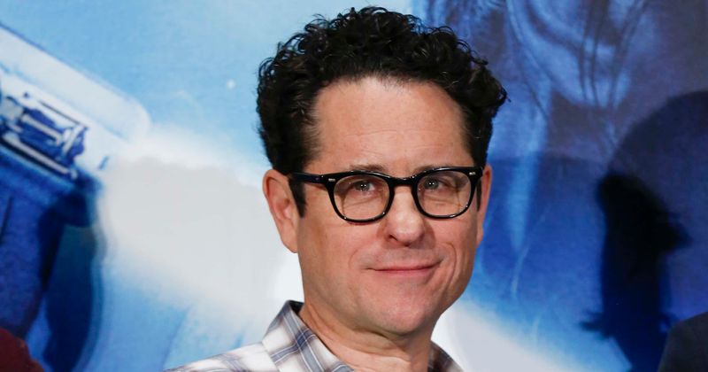 
                            
                            
                            
                            Star Wars: The Rise of Skywalker: tendencias de #jjabramsisoverparty en Twitter mientras los fanáticos arremeten contra el director por supuestas filtraciones