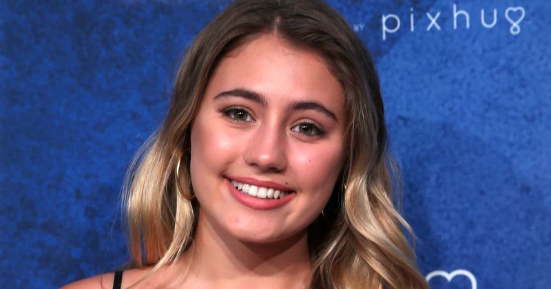 Lia Marie Johnson fans call cops after disturbing live stream where