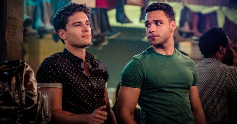 9-1-1: Lone Star Saison 2 épisode 2 '9-1-1 Lone Star' Episode 2: Shippers hope TK gives Carlos a chance