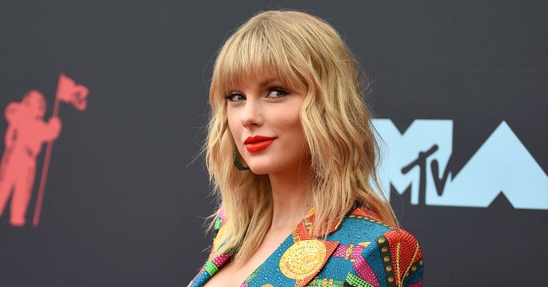 
                            
                            
                            
                            Tráiler de 'Miss Americana' en Sundance: Taylor Swift se desvía de las expectativas de 'buena chica' y se 'amordaza'