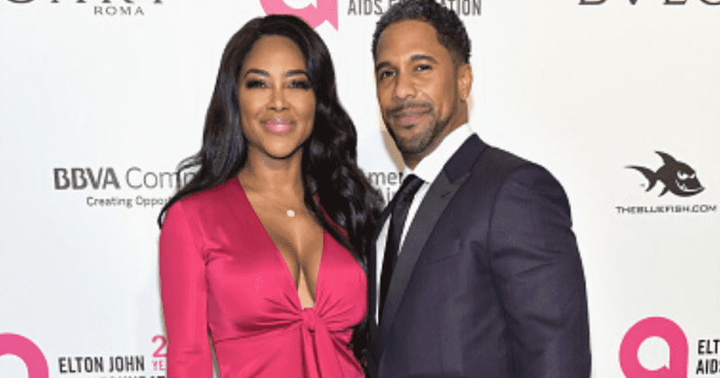 
                            
                            
                            
                            'Watch What Happens Live': Kenya Moore fue desollada por mentir sobre su relación con los padres de su esposo Marc Daly