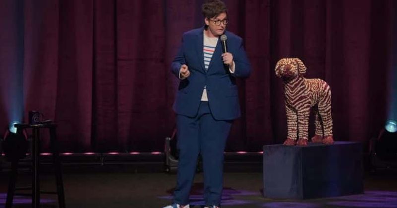 
                            
                            
                            
                            Revisión de 'Hannah Gadsby: Douglas': Renacimiento, autismo y partes del cuerpo extrañamente llamadas regresan triunfalmente