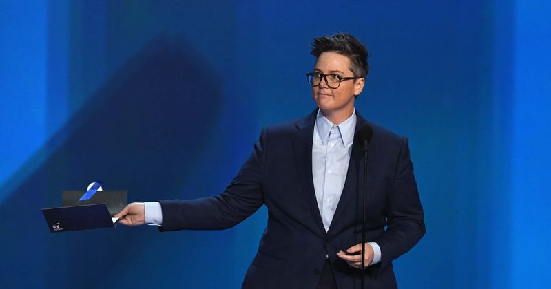 
                            
                            
                            
                            Avance de 'Hannah Gadsby: Douglas': las últimas promesas especiales de Netflix para los fanáticos de la diversa comedia stand-up
