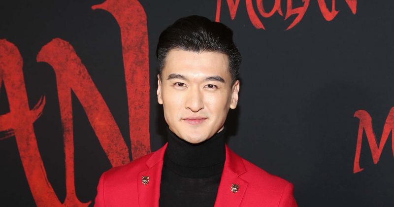 
                            
                            
                            
                            EXCLUSIVO |  El actor de 'Mulan' Chen Tang dice que el entrenamiento físico para la película se sintió como un 'campo de entrenamiento intensivo'