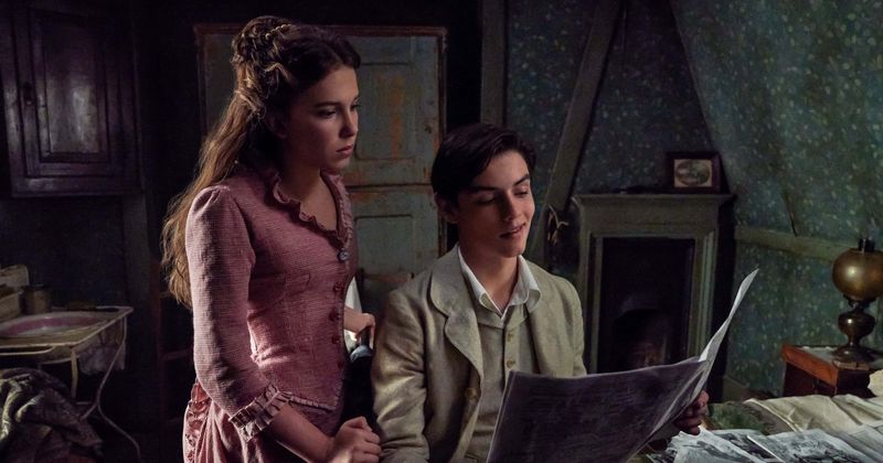 
                            
                            
                            
                            'Enola Holmes': los fanáticos aman al guapo Lord Tewksbury y a la heroína feminista Sherlock, pero dicen que el romance fue inútil