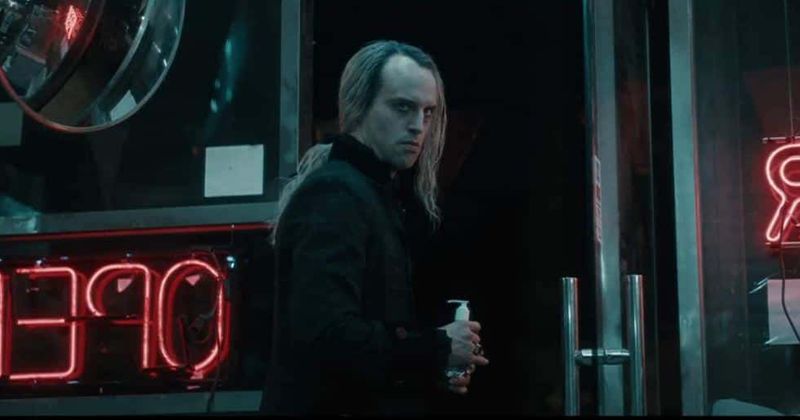 
                            
                            
                            
                            Reseña de 'Vampires Vs The Bronx': los agentes inmobiliarios se convierten en vampiros sedientos de sangre en esta encantadora película de terror