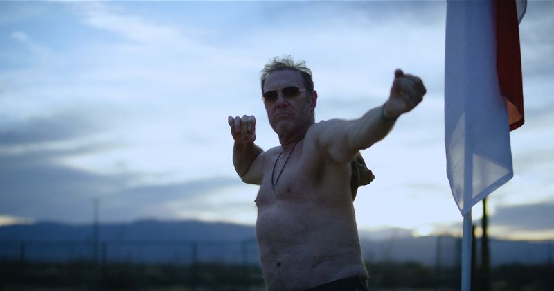 
                            
                            
                            
                            'Treason': Conoce a Jeff LeBeau, Emma Center y el resto del elenco de la película de comedia dramática independiente que llegará a VOD 