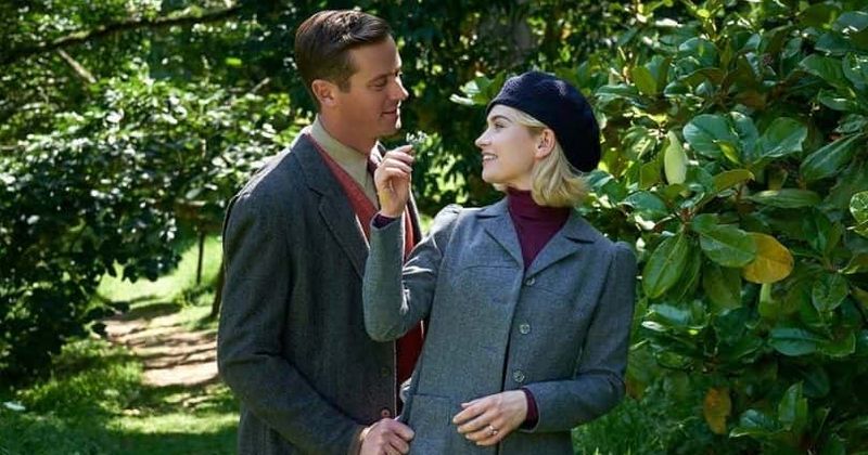 
                            
                            
                            
                            'Rebecca': el remake de Netflix falla en la novela clásica de Daphne du Maurier, entonces, ¿qué podría haber ayudado a mejorarla?