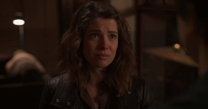 Doctor Who Saison 4 Episode 3 'The Good Doctor' Season 4 Episode 3: Shaun hugs Lea, tells her 'I love