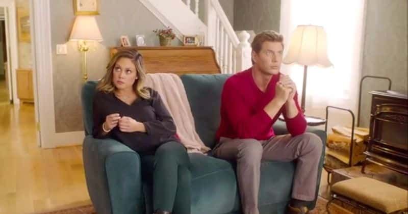
                            
                            
                            
                            'People Presents: Once Upon a Main Street': Conoce a Vanessa Lachey, Ryan McPartlin y el resto del elenco de la película Lifetime