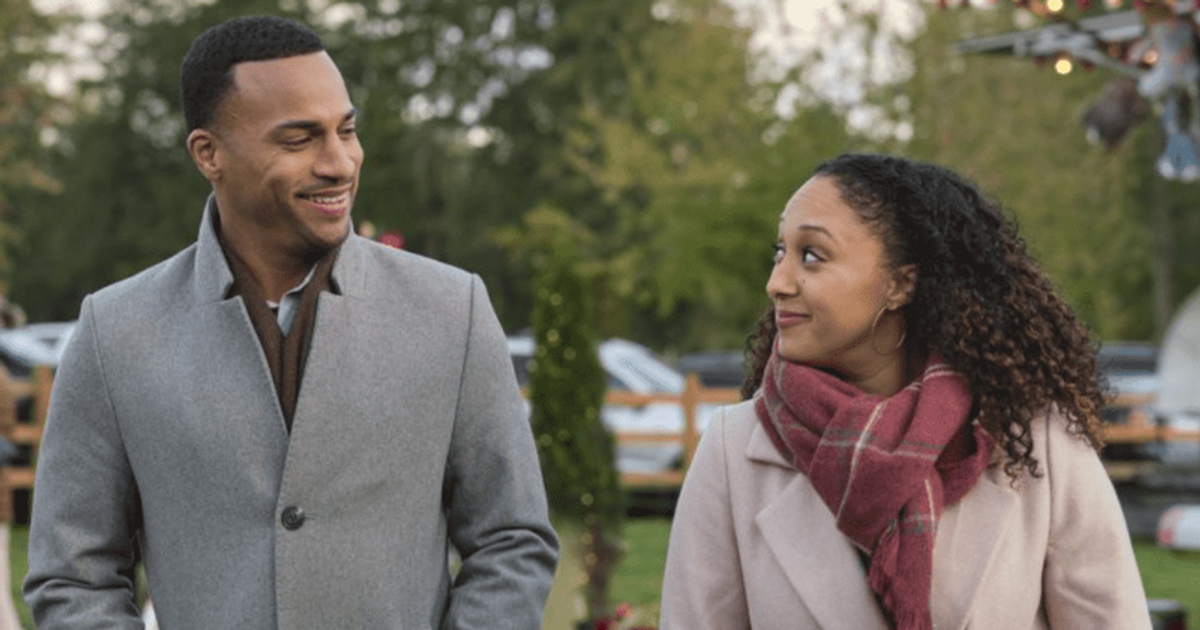 'Christmas Comes Twice': Meet Tamera Mowry-Housley, Michael Xavier and rest of the cast of Hallmark's holiday film - Vimarsana News