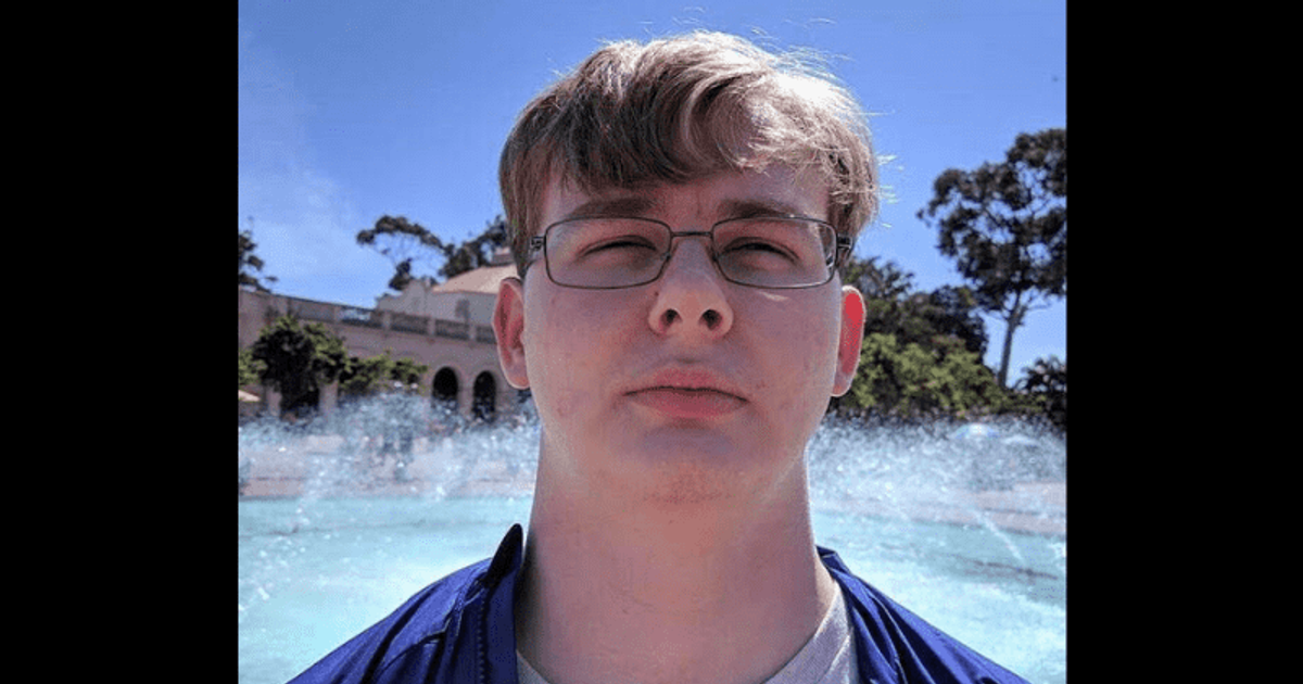 Who Is Callmecarson Dating Here S All About The Dating Scandal Between Youtubers Carson King And Goodguyfitz Meaww