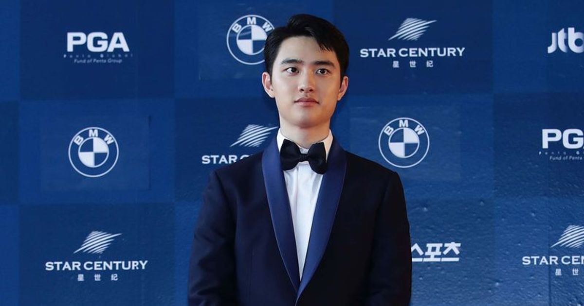 EXO's D.O. becomes second band member to complete military service, fans want solo album by 'precious Kyungsoo' - Vimarsana News