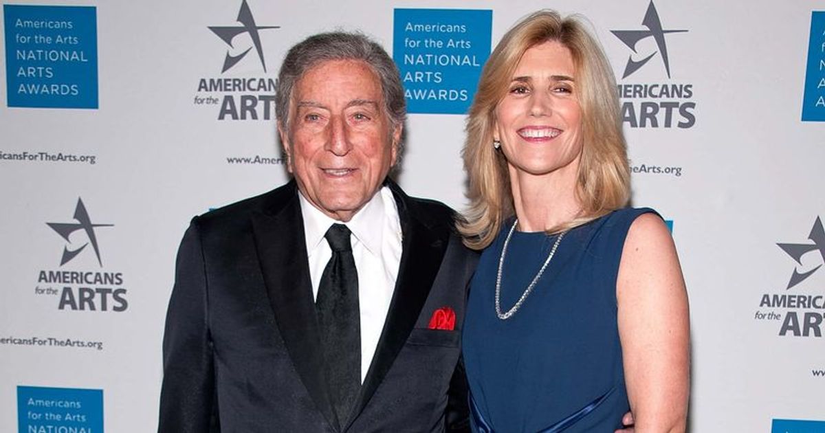 Tony Bennett diagnosed with Alzheimer's: Singer 'met' 40 years younger wife Susan even before she was born - Vimarsana News