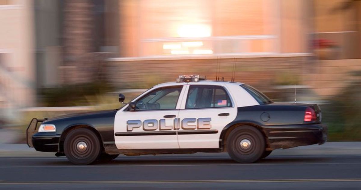 Why was Interstate 44 closed? Police chase burglary suspect for 10 miles before he shoots self - Vimarsana News