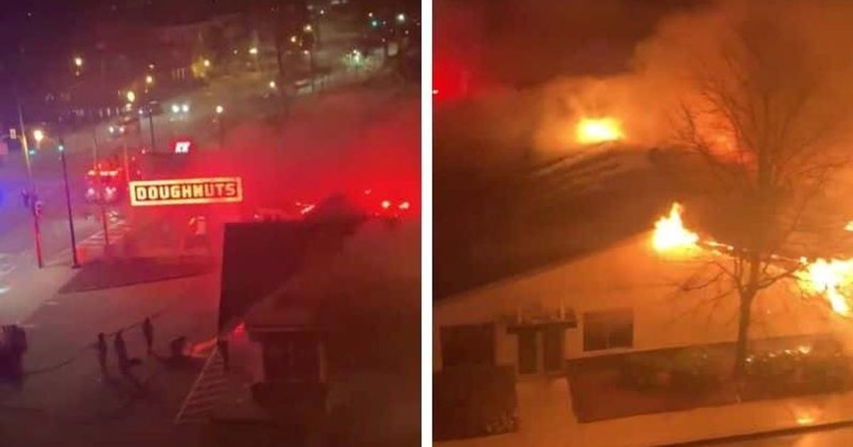 Who owns Atlanta's historic Krispy Kreme store? Ponce de Leon Ave outlet gutted as fire sweeps through building - Vimarsana News