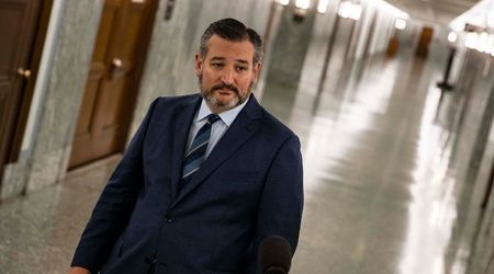 Who leaked Ted Cruz's flight plan? United Airlines launches probe as Internet labels informant 'American hero'