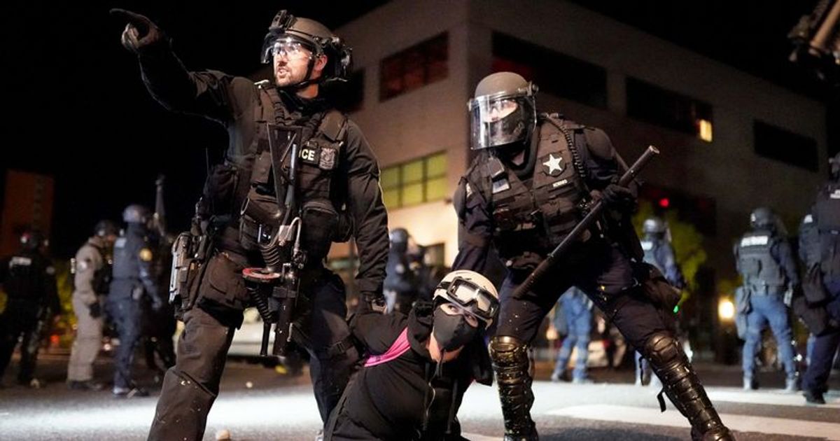 Who is Teri Jacobs? Portland photographer hit by cop leads to entire riot squad resigning - Vimarsana News