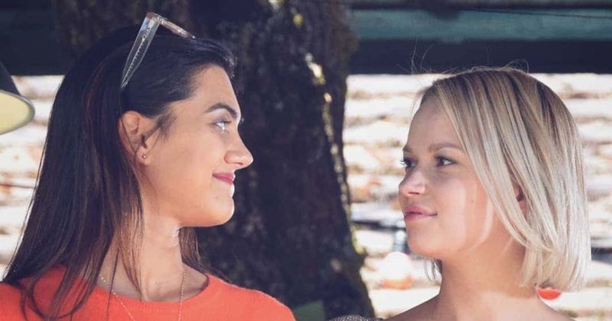 Netflix The A List Season 2 Cast Meet Lisa Ambalavanar And Ellie Duckles Meaww