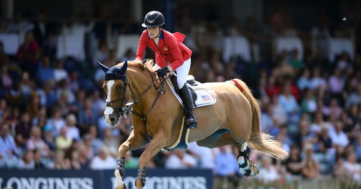 Who Is Jessica Springsteen Bruce Springsteen S Daughter Shows Off Jumping Skills In Front Of Queen Meaww