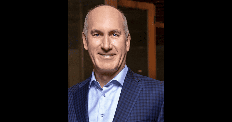 
                            
                            
                            
                            John Stankey: el CEO de AT&T criticado por pedirle al personal que admitiera 