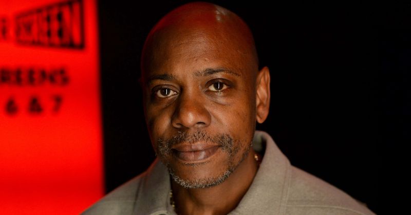 
                            
                            
                            
                            'Dave Chappelle: Sin título': todo sobre la gira de 11 días del comediante por Estados Unidos en medio de la controversia
