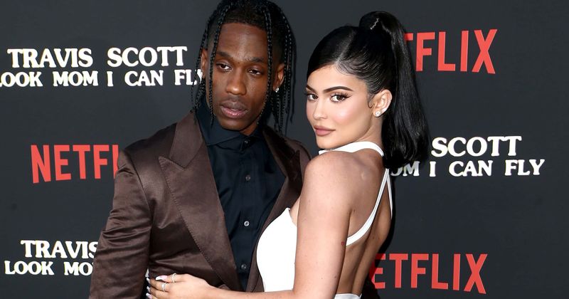 
                            
                            
                            
                            ¿Kylie Jenner está mintiendo?  Los fanáticos se niegan a creer que ella y Travis desconocían las muertes en Astroworld