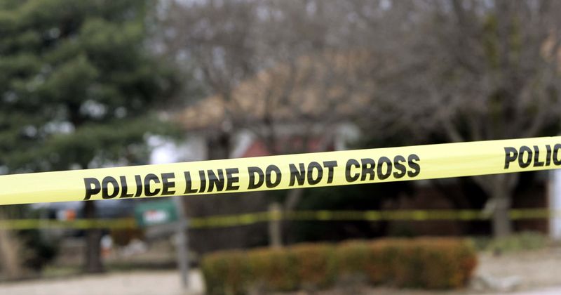 
                            
                            
                            
                            El guardia de seguridad de California apuñala al cliente que se negó a usar la máscara y agredió al personal
