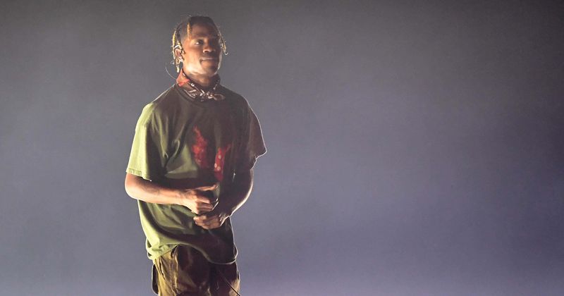 
                            
                            
                            
                            Travis Scott y Drake asistieron a la fiesta DESPUÉS de la estampida de Astroworld, afirman que no tienen idea