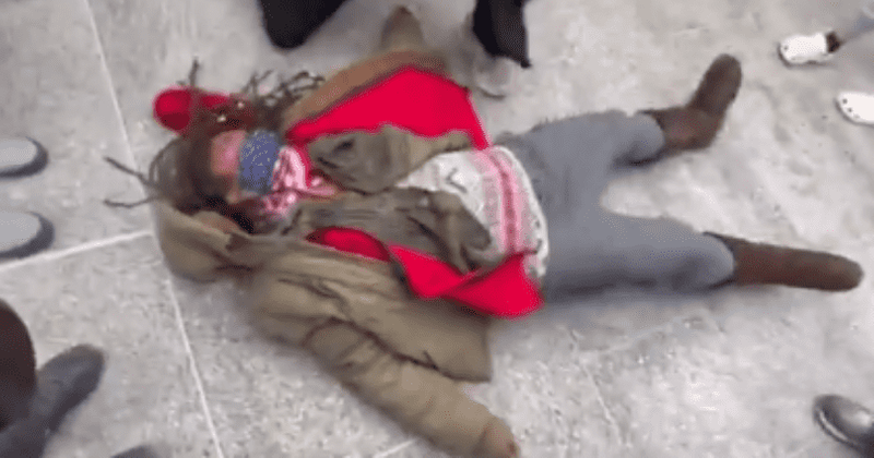 
                            
                            
                            
                            Trolls enfermos se burlan de una mujer 