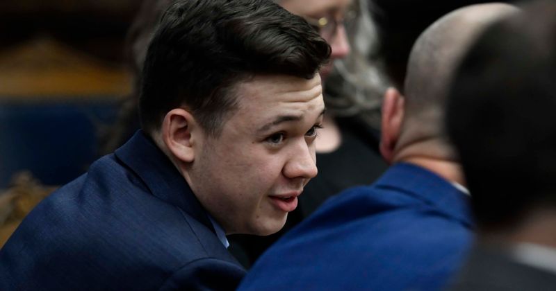 
                            
                            
                            
                            ¿Dónde está Kyle Rittenhouse?  Adolescente salió de 