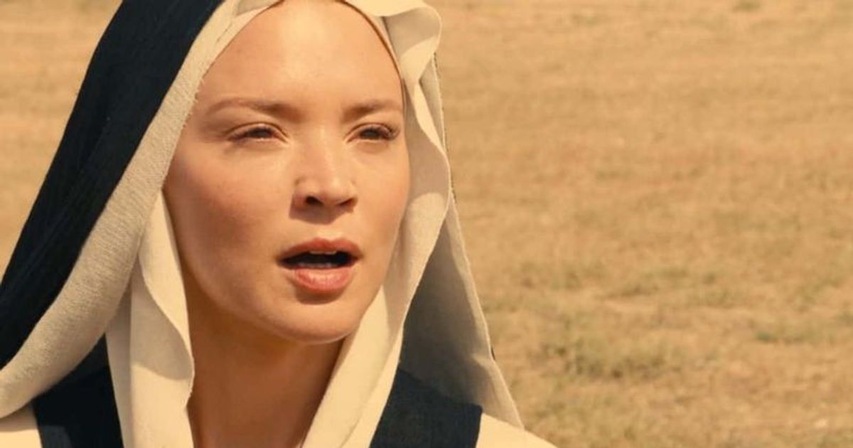 'Benedetta' Review: Lesbian nun drama is spiritual and controversial ...