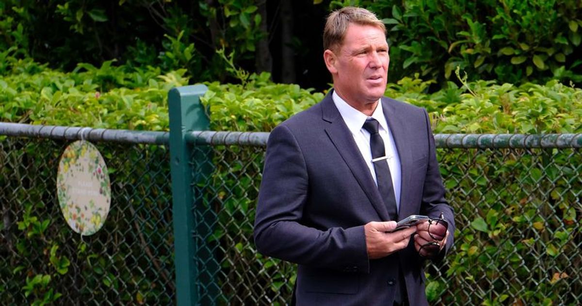 Shane Warne's LAST moments: How a lads' holiday ended in tragedy - Vimarsana News