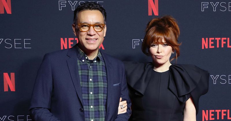 
                            
                            La estrella de 'Russian Doll' Natasha Lyonne REVELA por qué se separó de Fred Armisen: 'Quería una piscina'
